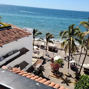 https://malecon-uno-condominiums.hotelspuertovallarta.org